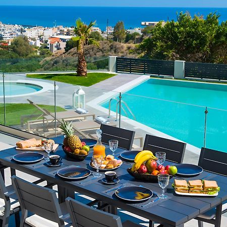 הרסוניסוס Orama Luxury Villa 4 Bedrooms With Private Pool מראה חיצוני תמונה