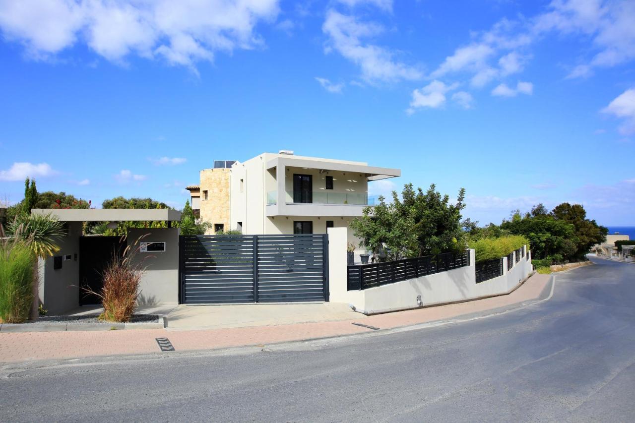 הרסוניסוס Orama Luxury Villa 4 Bedrooms With Private Pool מראה חיצוני תמונה