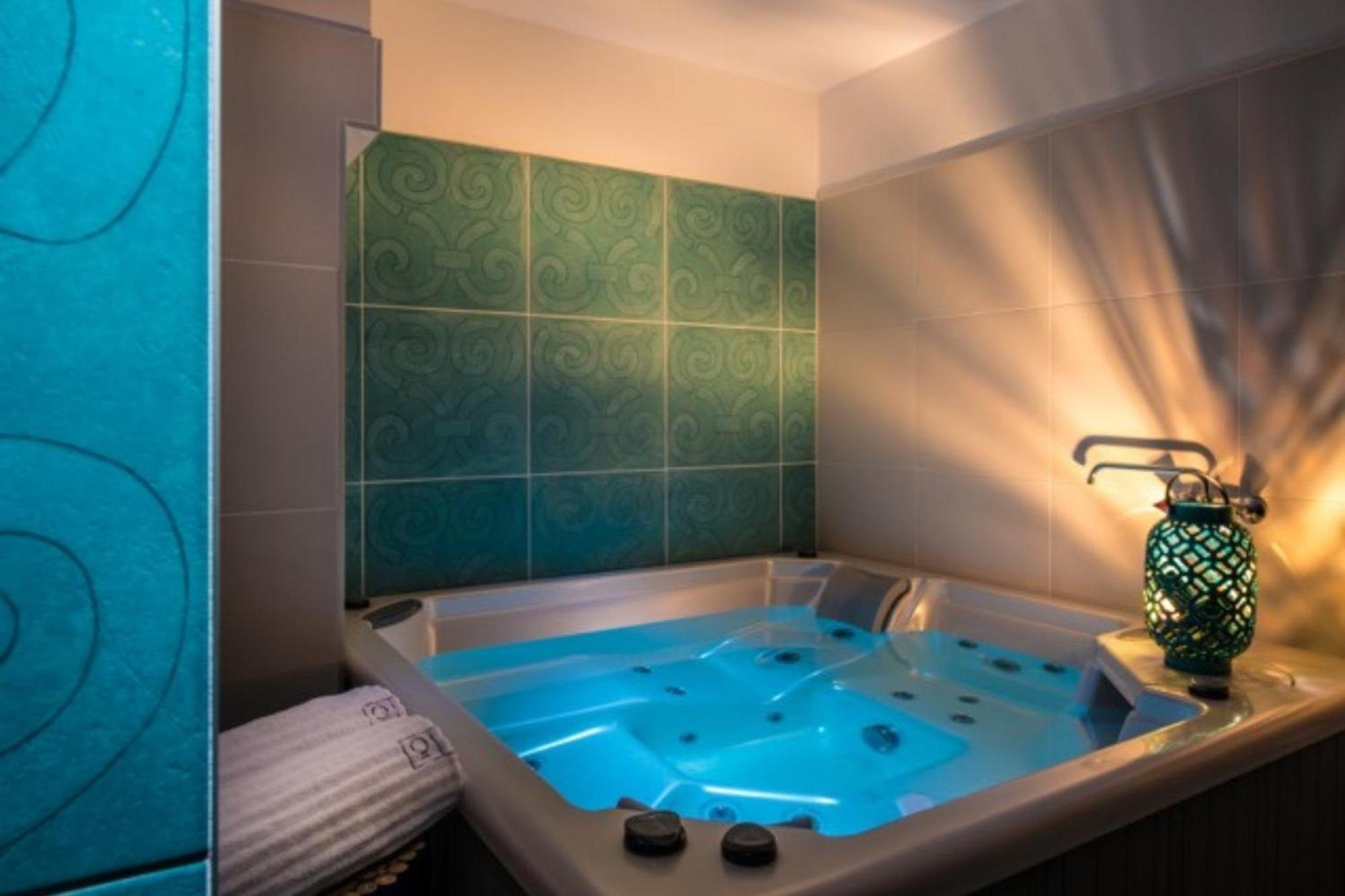 הרסוניסוס Orama Luxury Villa 4 Bedrooms With Private Pool מראה חיצוני תמונה