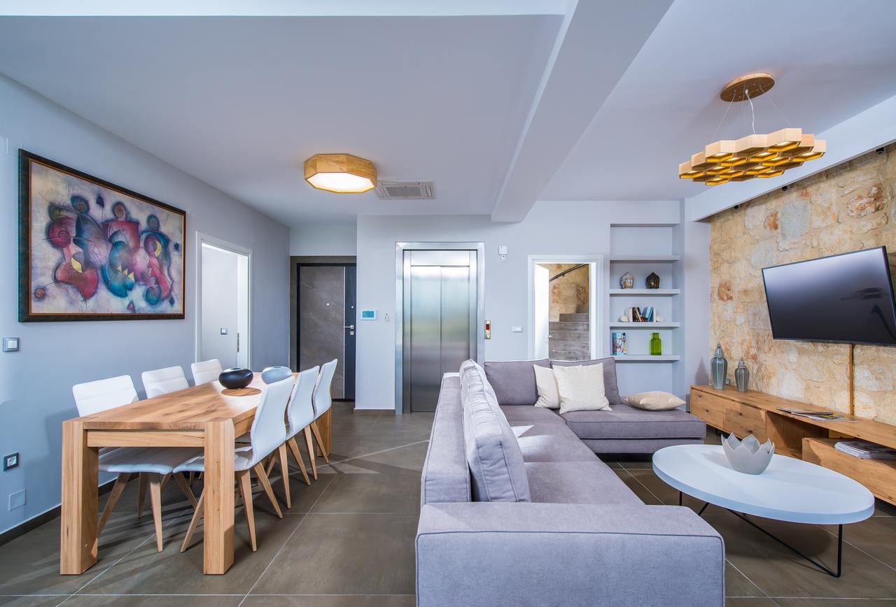 הרסוניסוס Orama Luxury Villa 4 Bedrooms With Private Pool מראה חיצוני תמונה